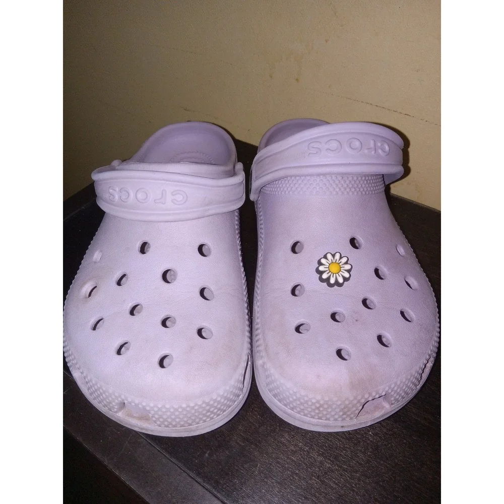 Crocs Classic Clog‎ Lavender Purple With Charm Women's Kids J3 Casual Shoe